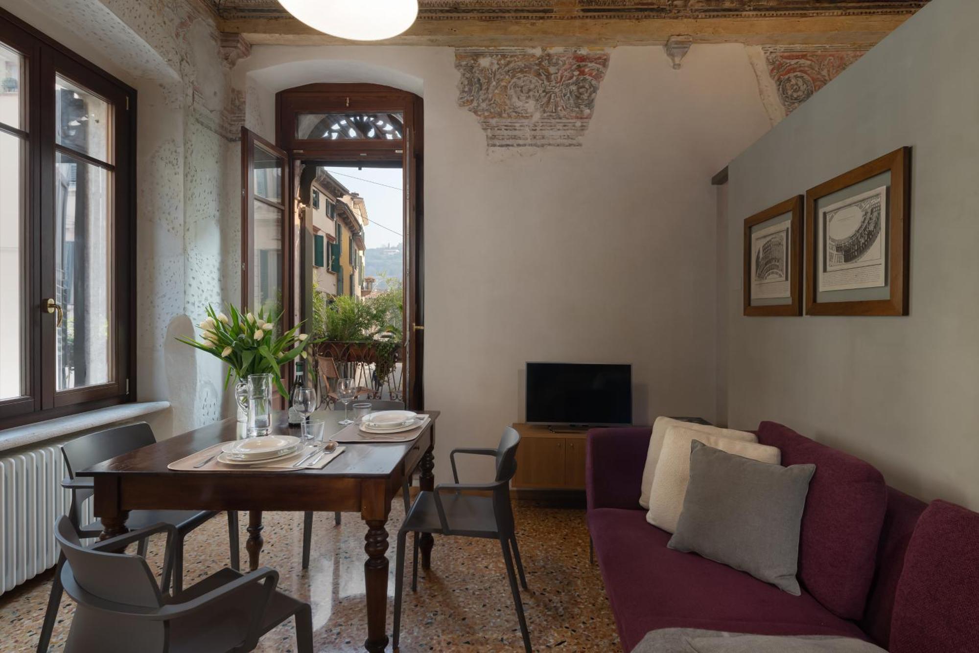 Residenza Roccamaggiore Verona Exterior photo