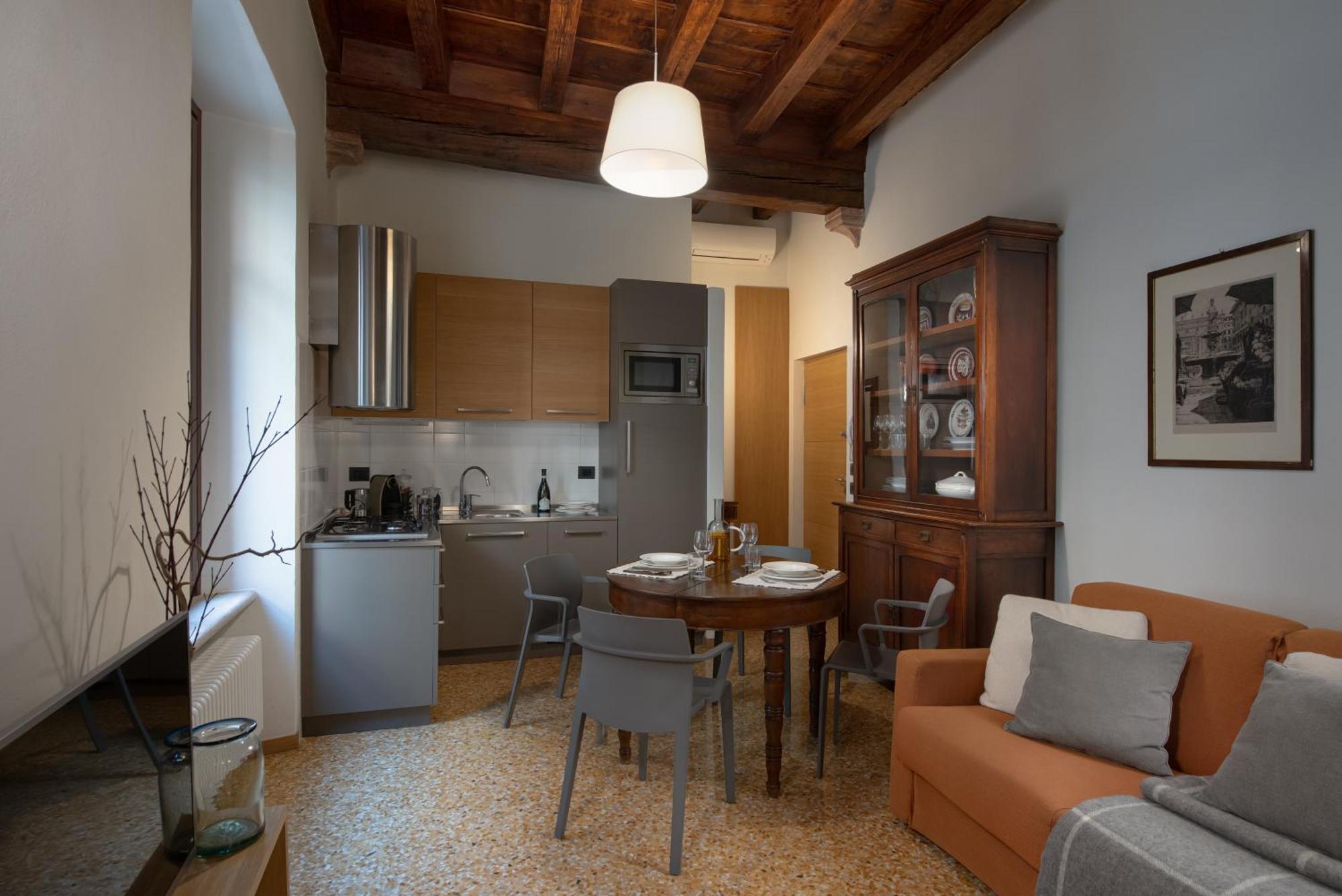 Residenza Roccamaggiore Verona Exterior photo